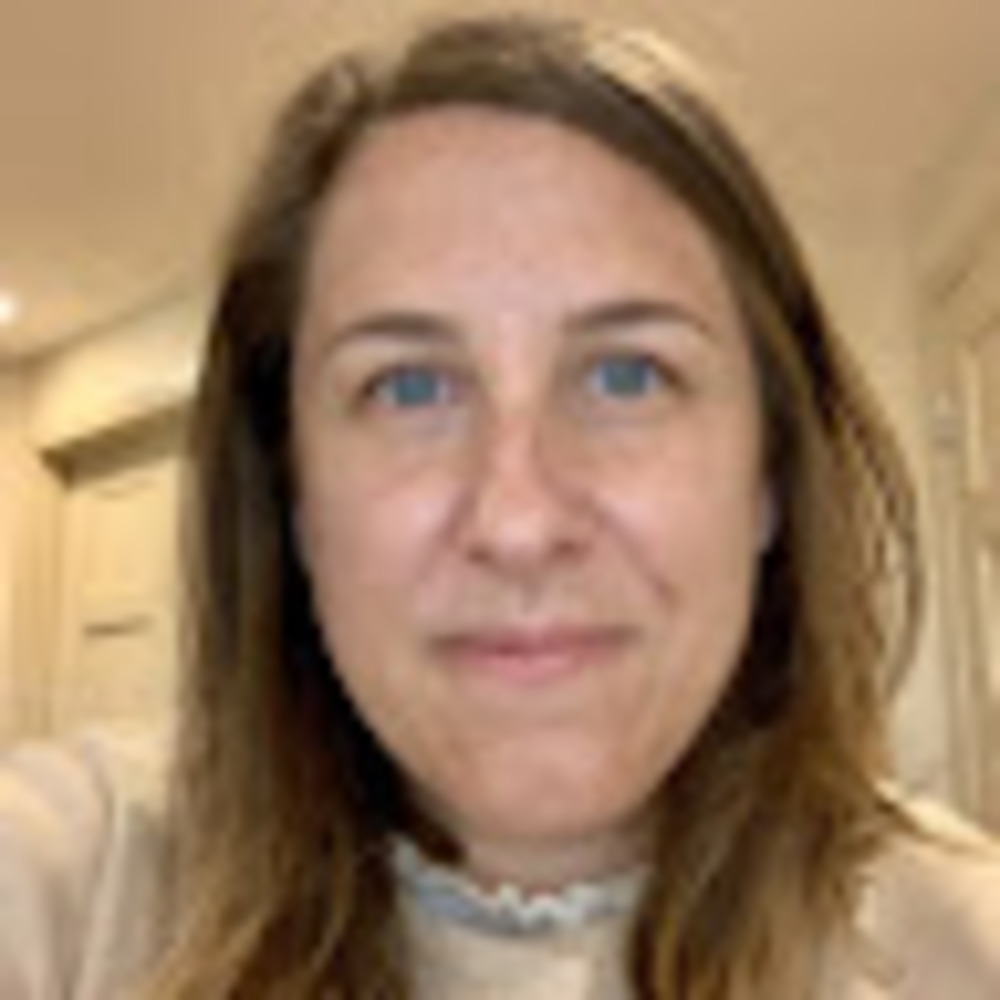 Meet your Posher, Courtney